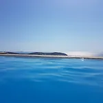 Amallini Mykonos * スーパーパラダイスビーチ