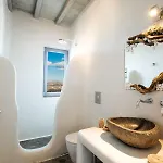 Amallini Mykonos スーパーパラダイスビーチ