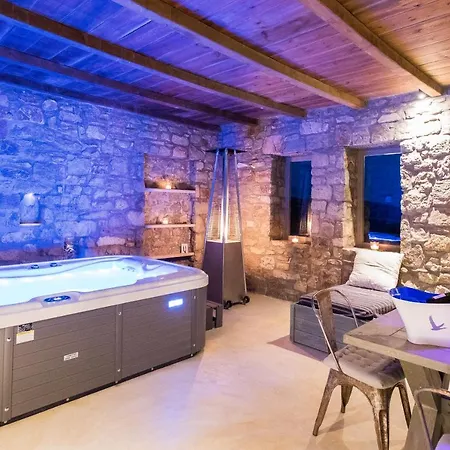 Amallini Mykonos ヴィラ