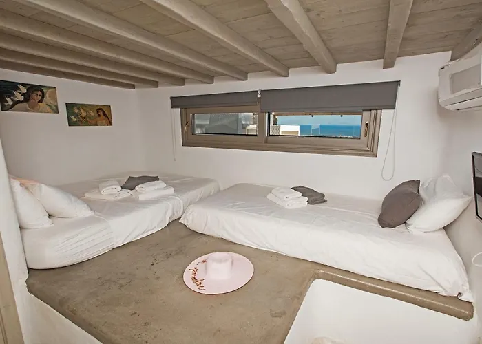 Amallini Mykonos Villa Super Paradise Beach (Mykonos)